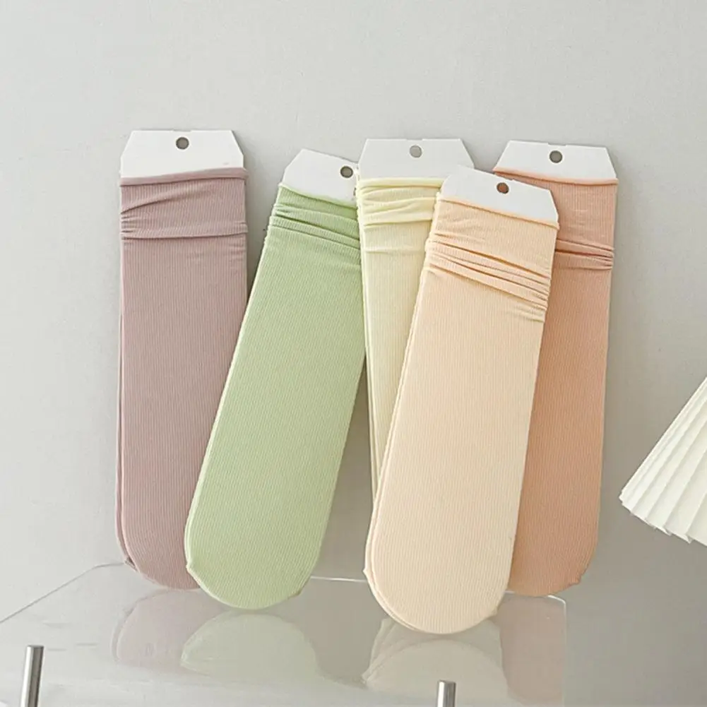 Носки для повседневного ношения, женские летние ультратонкие дышащие носки из ледяного шелка для повседневного ношения, мягкие однотонные спортивные носки для повседневного ношения