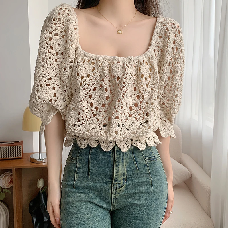 

Ladies Vintage Puff Sleev Floral Hollow Out Lace Crop Top Women clothes Female Summer New Fashion Casual Elegant nice T-shirt