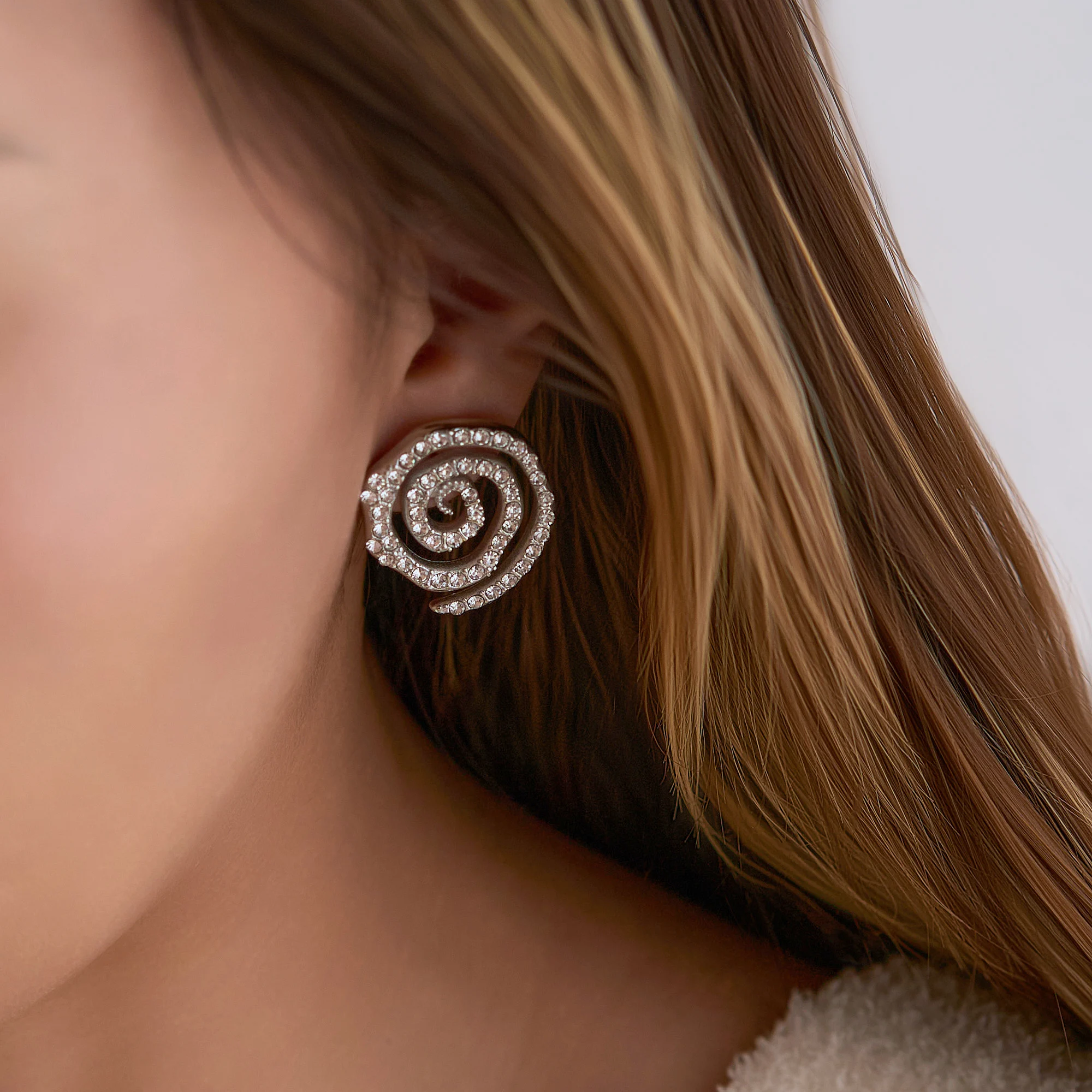 DASEIN 18k Gold Plated Vintage Iced Out Zircon Vortex Spiral Earrings Hypoallergenic Stainless Steel Jewelry Accessories Women