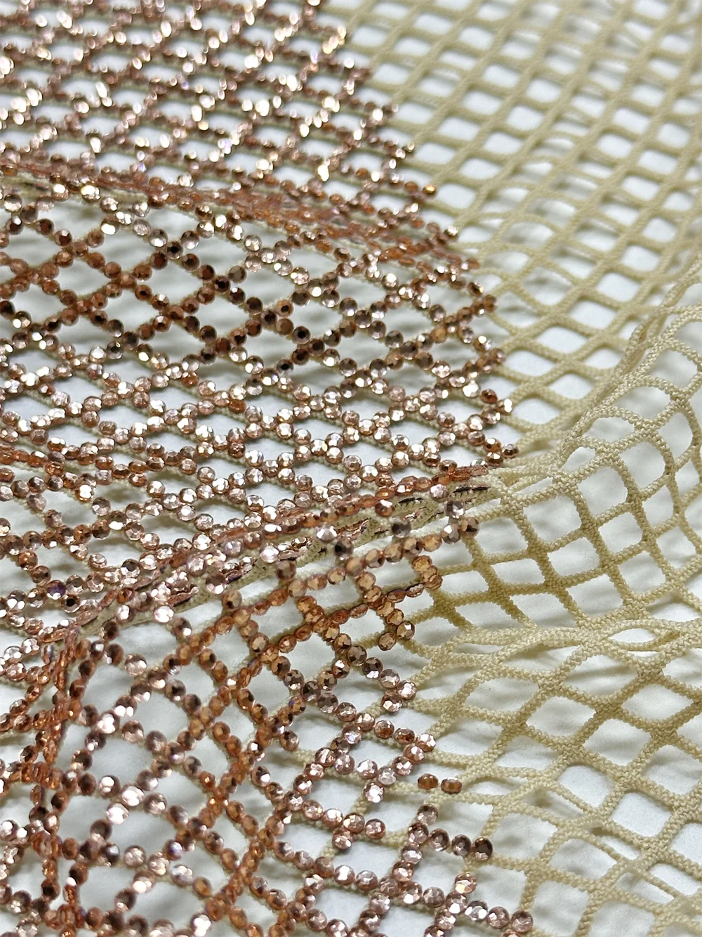 

Elegant Party Luxury Stones Fabric African Handcrafted Heavy Stones Lace Fabric 2026 Luxury French Tulle Lace Fabrics Wedding
