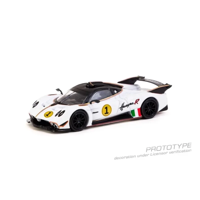 Quality ratio 1:64 miniature Pagani Huayra R Diecast alloy car model Boy car toy collection, birthday gift for children.