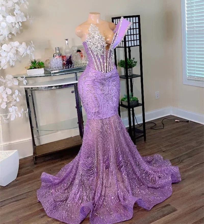 Lila afroamerikanische Ballkleider für schwarze Mädchen, Meerjungfrau-Stil, V-Ausschnitt, glitzernde Perlen, Robe De Soiree, Abendkleid, maßgeschneidert