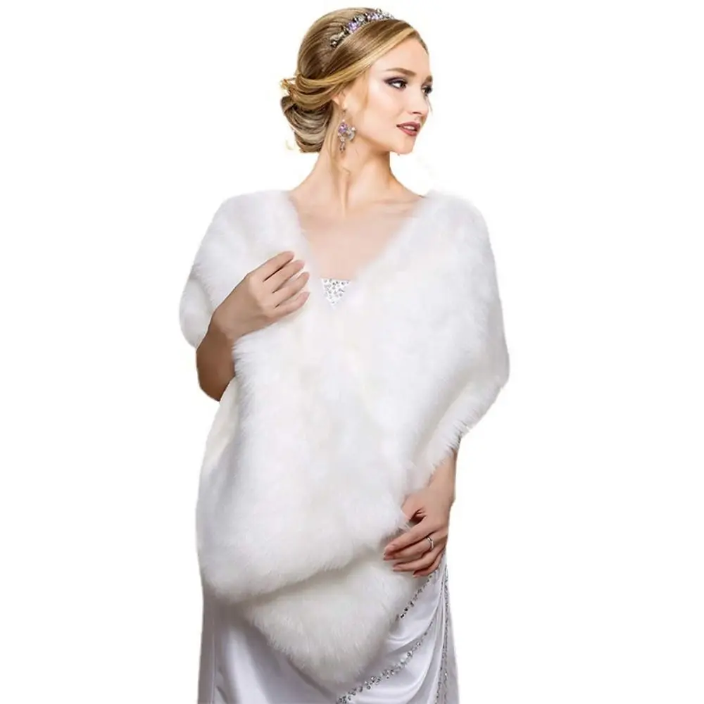 

Luxury Thickened Bridal Gown Shawl Warm Soft Texture Bride White Poncho Long White Fur Wedding Wrap Wedding Accessories