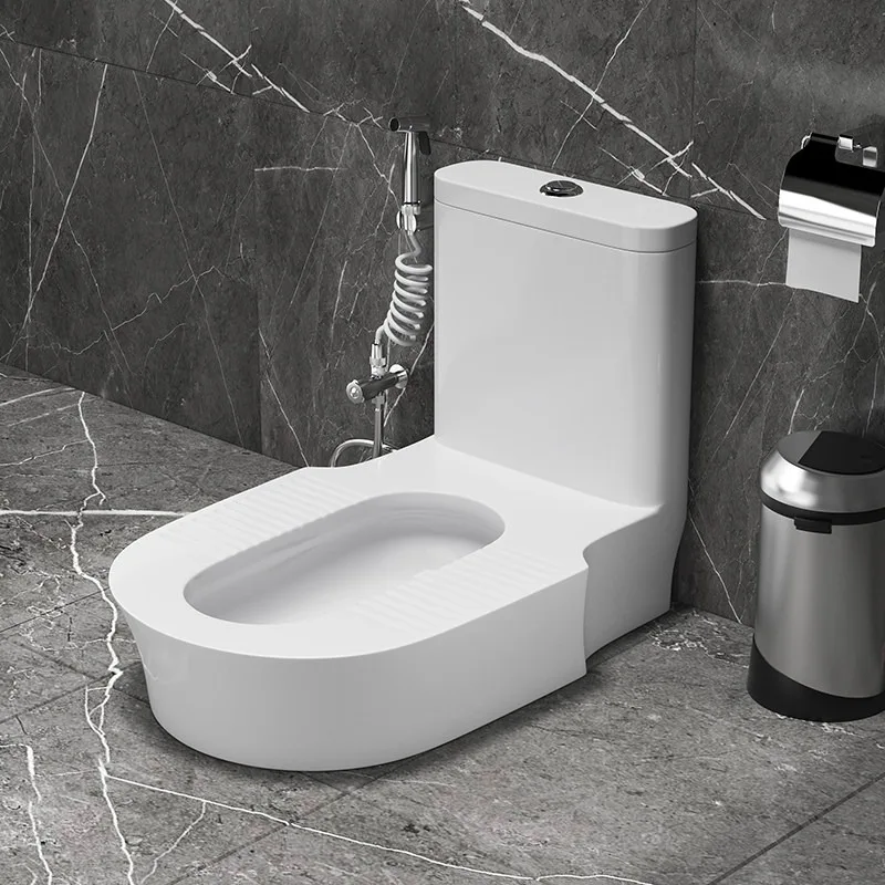 Change the toilet toilet to a squatting toilet, free of digging holes, ceramic belt trap deodorant