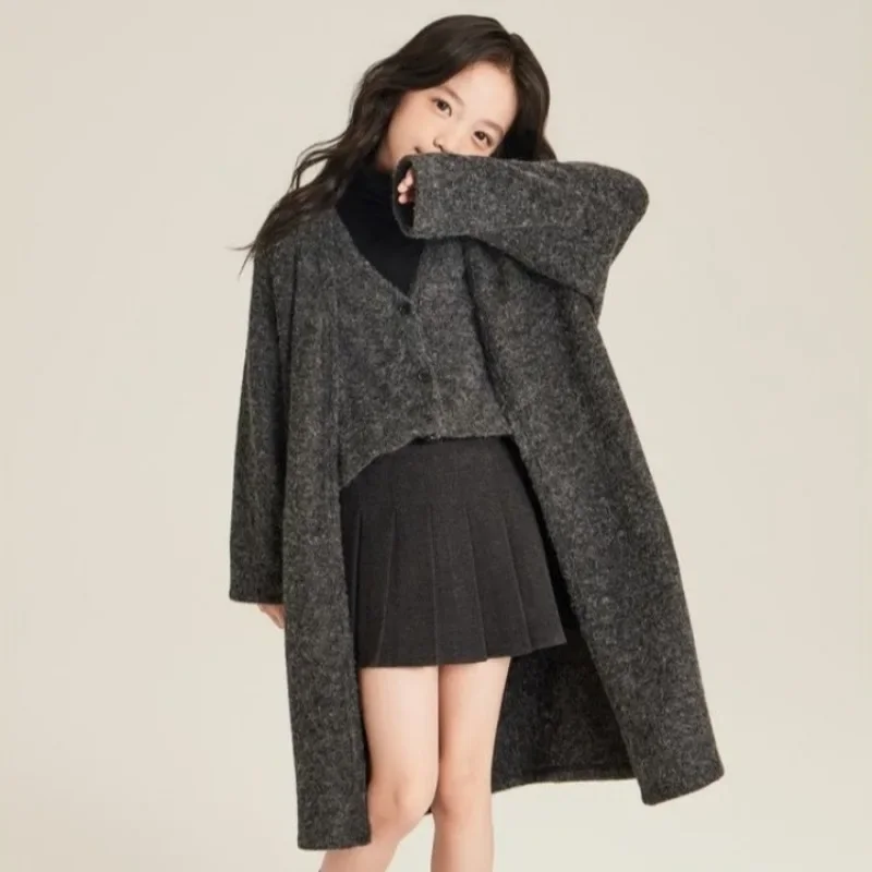 Girl's Oversized Knit Cardigan Vest Mid Length Sweater 2025 Autumn Winter New Tween Girls Versatile Loungewear 2