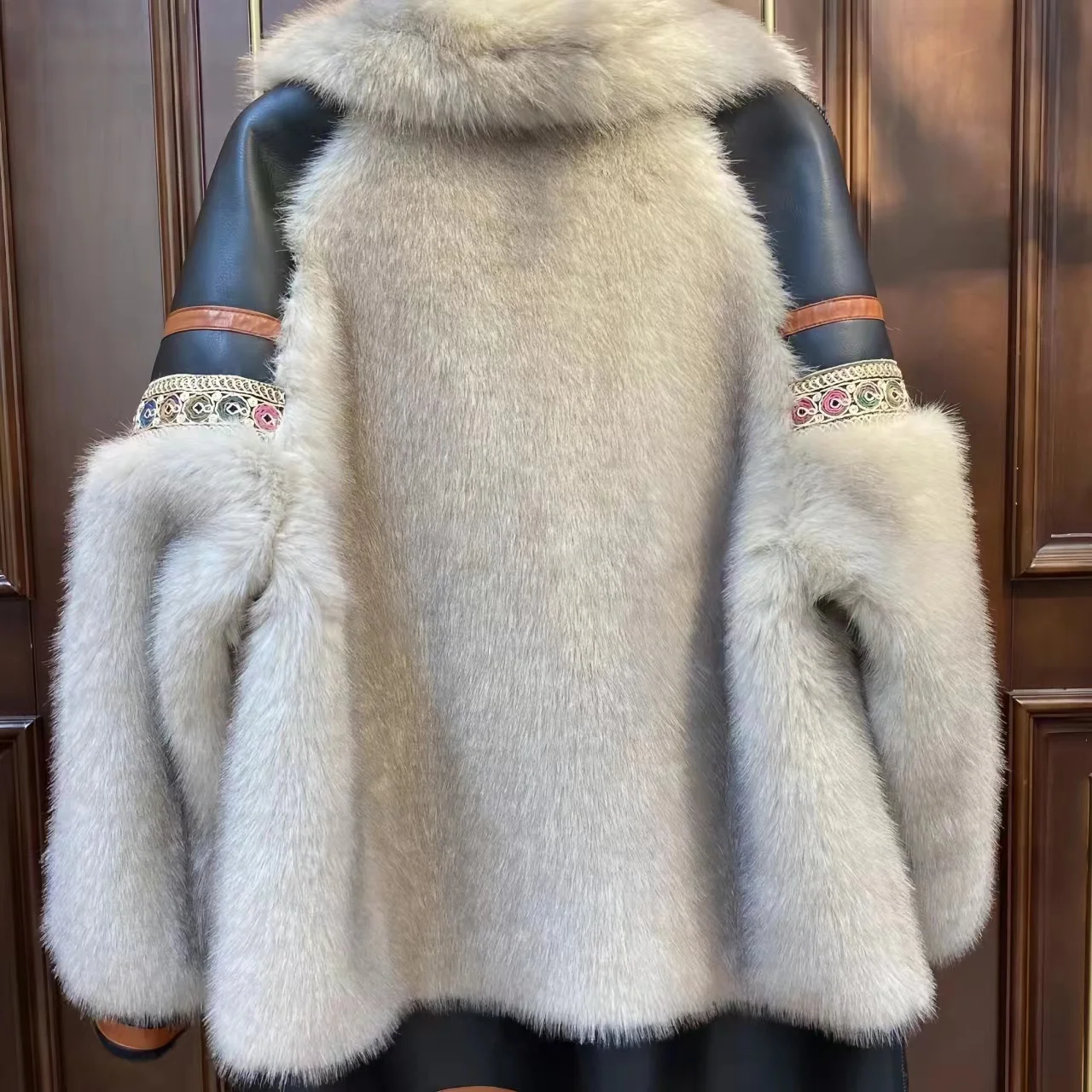 Faux Fur Coat for Women, Spliced Leather Jacket, Thick Warm Clothes,Double Breasted, High Quality, Autumn and Winter