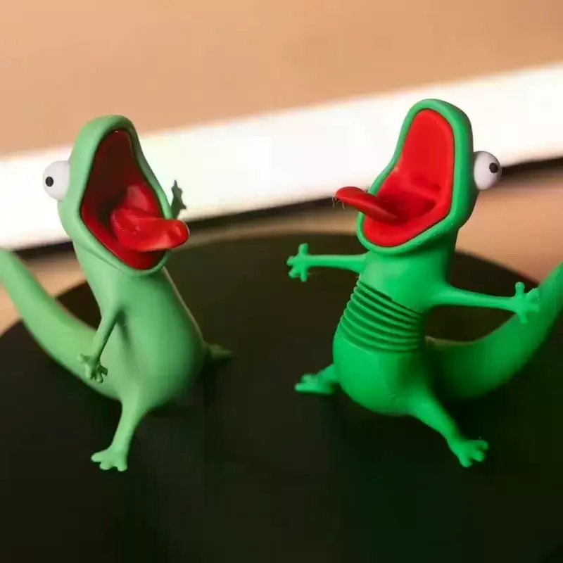 3D Printed Green Lizard Ornament Creative Realistic Desktop Decor for Home Office Kids Adults Reptile Lovers Gift view 5