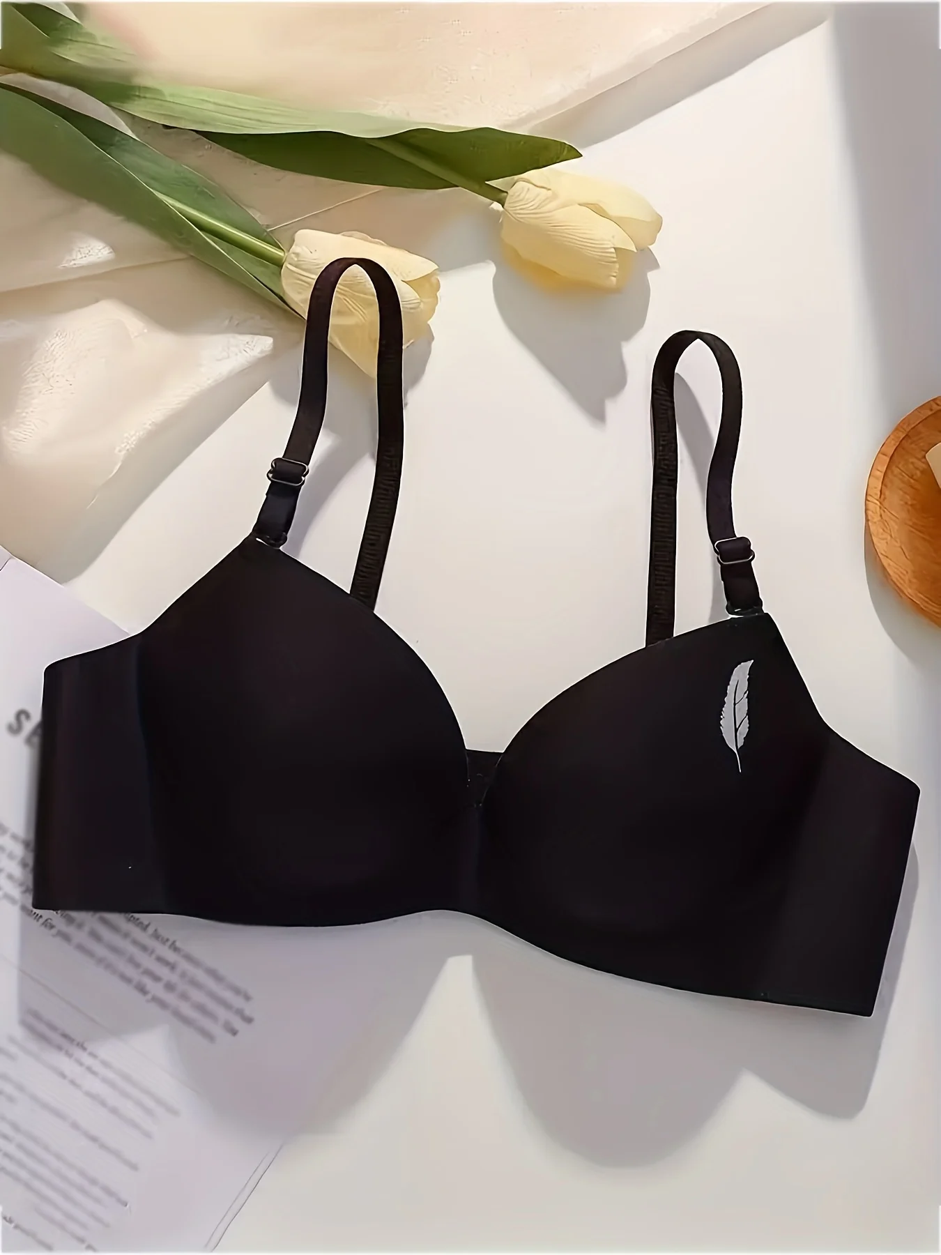 Smooth minimalist gathered seamless underwear without steel rings detachable shoulder straps comfortable solid color bra