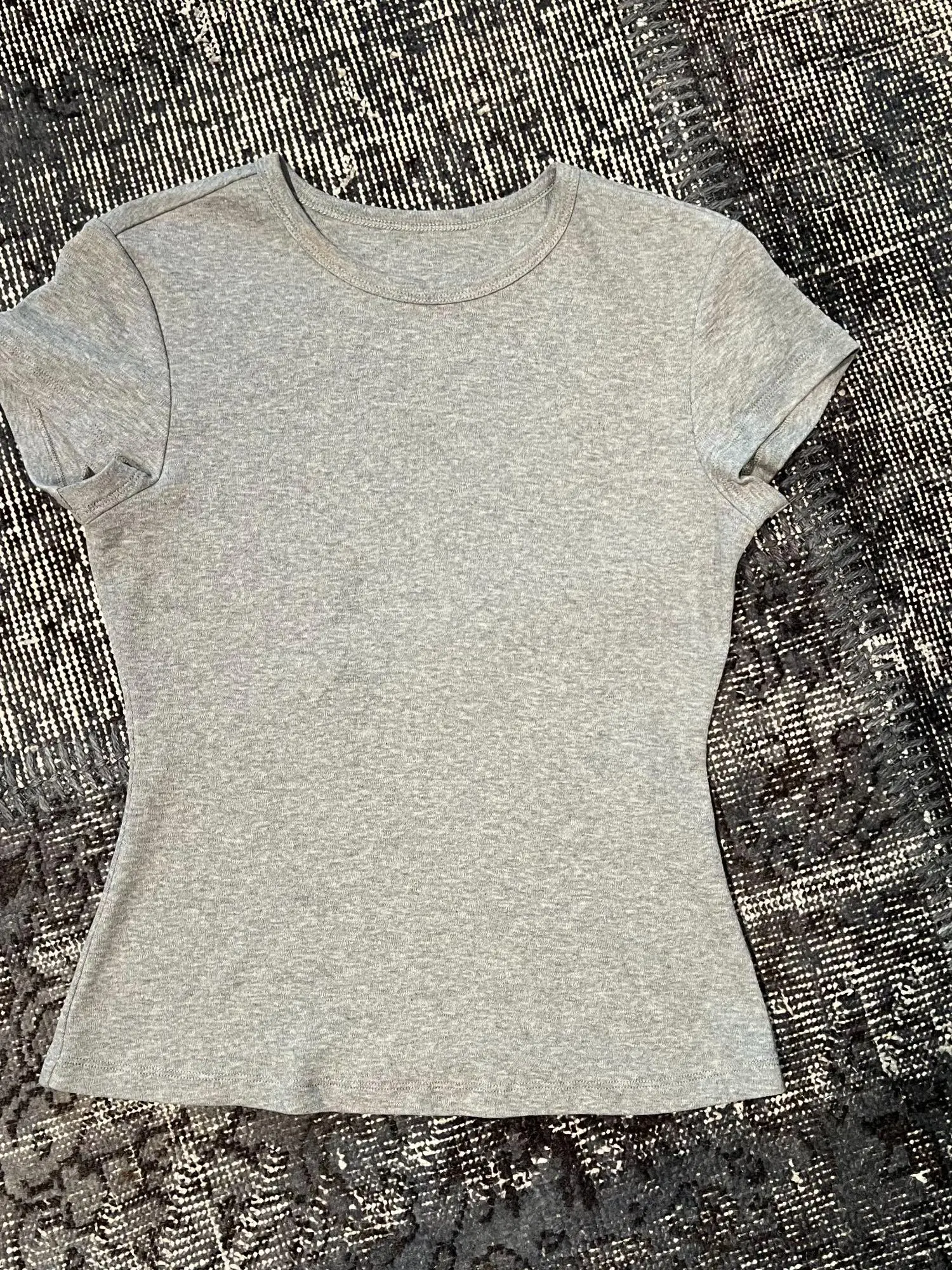 

Футболка женская из чистого хлопка, приталенная, базовая, для повседневной носки, с длинным рукавом, цвет ARMS WELL