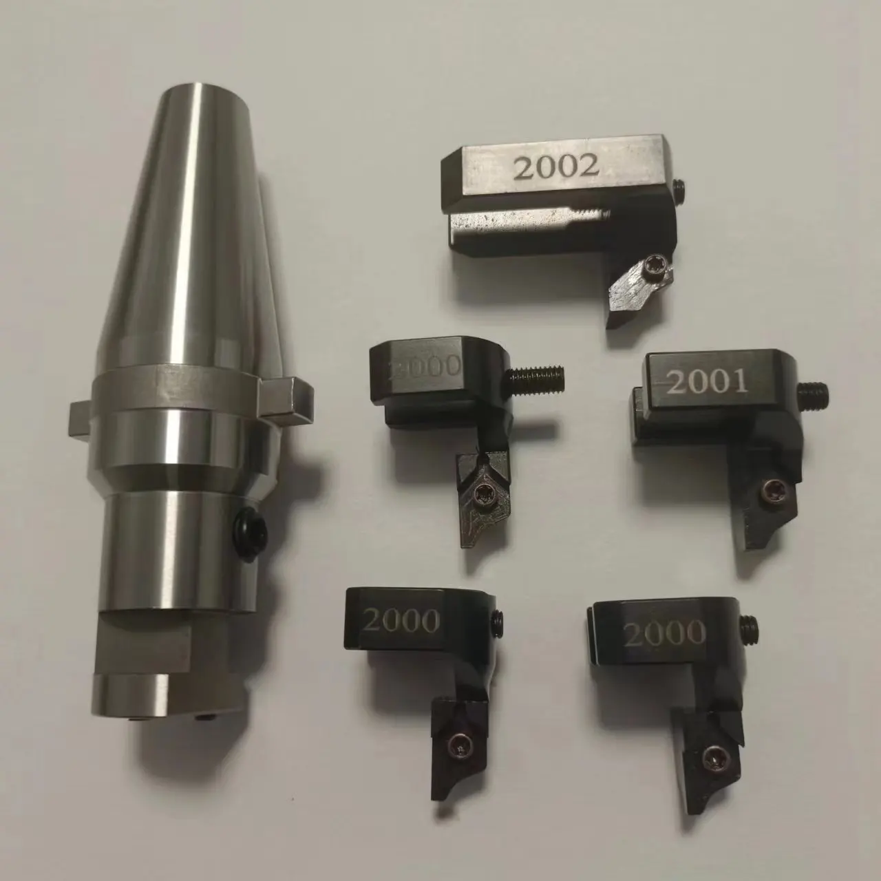 Universal SERDI Series 9.5MM  2000 2001 2002 Cutting Bit Holder for Valve Seat A1 A2 Inserts 5100 Tool Holder CNC Lathe Tool Set