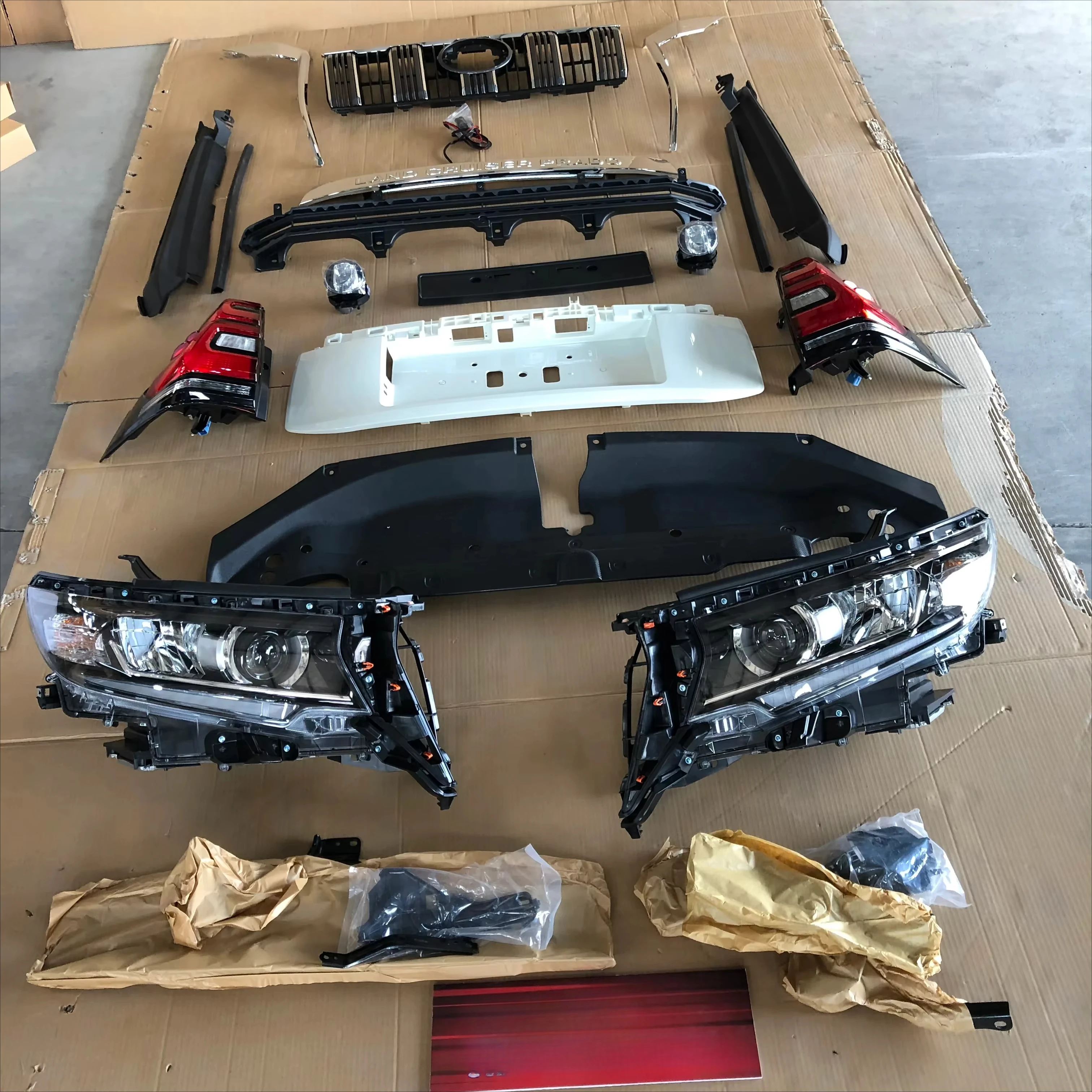 

Auto Body Kit Wholesale Supplier Car Bumpers Body Kit Upgrade 2014-2018