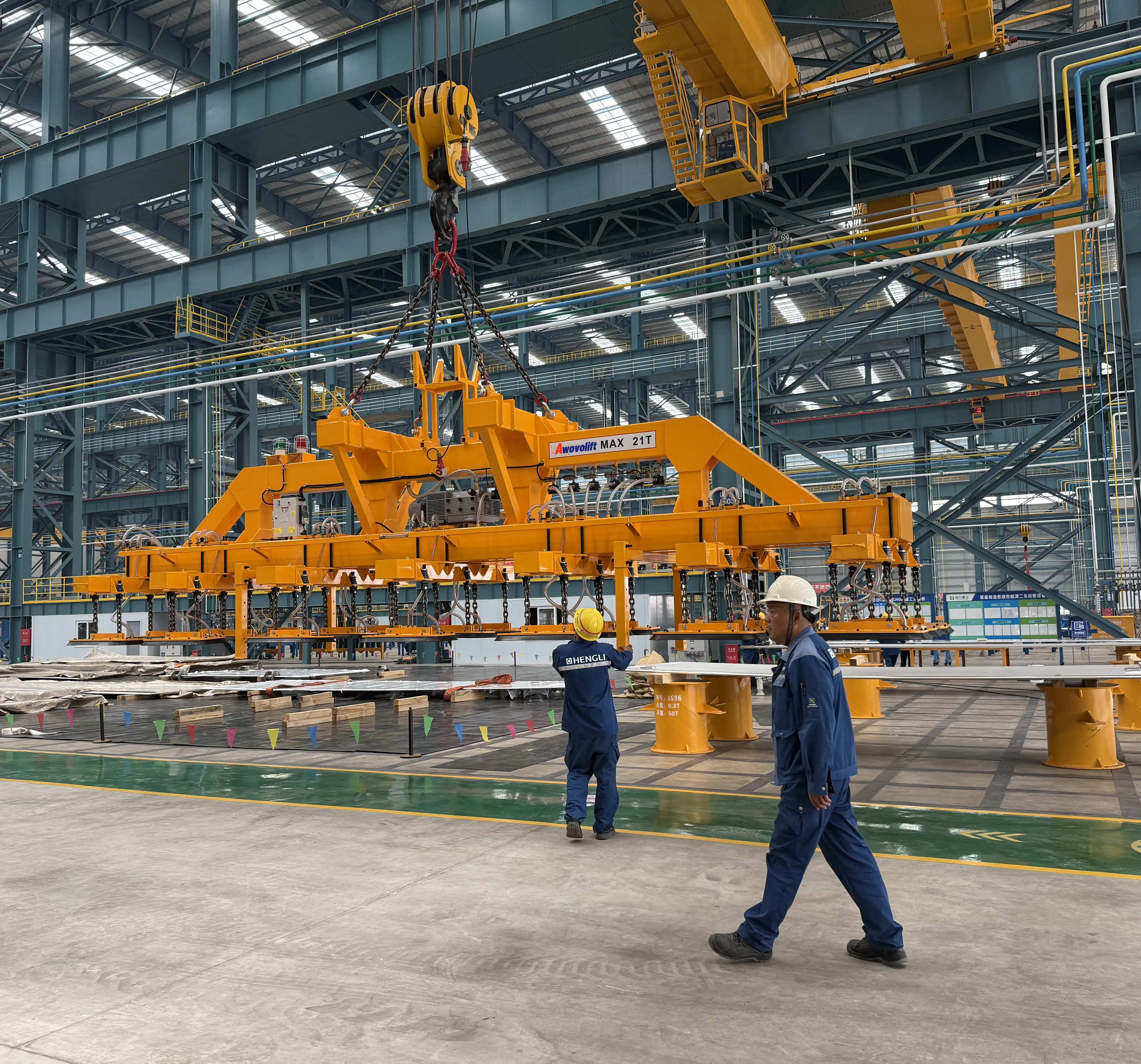 Awovolift 21Tons Huge Sheet Metal Vacuum Lifter for Large Steel Dockyard Shipyard Steel Panel Yard Remote Control CE