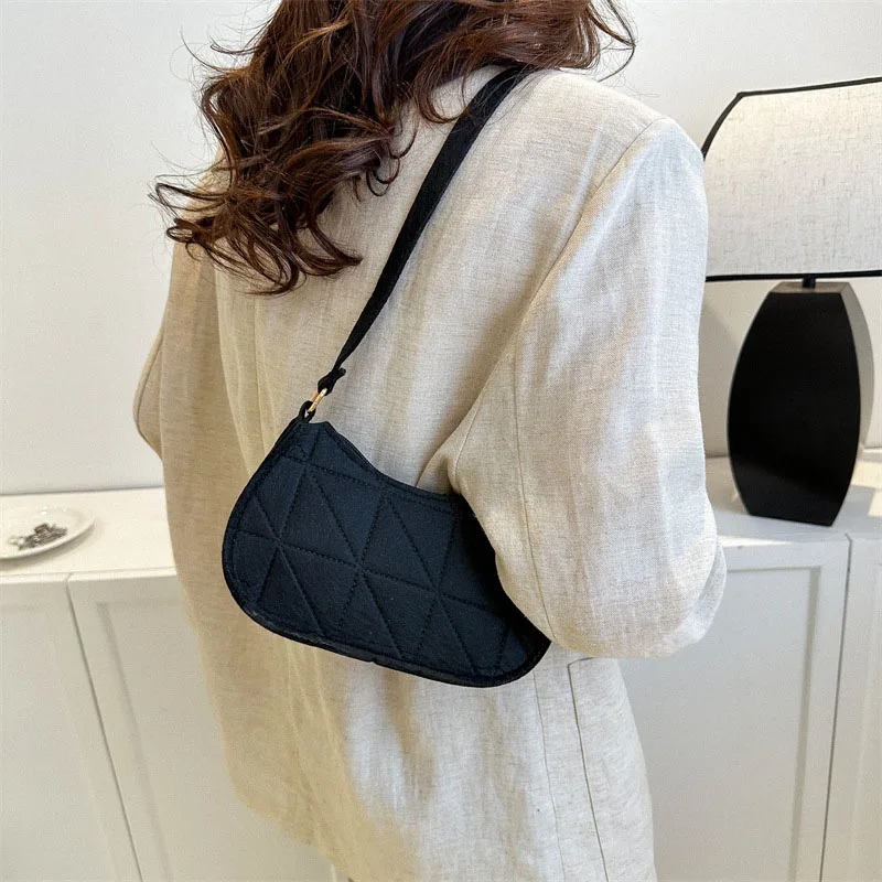 Fashion Women Shoulder Bag Mini Handbags Luxury Felt Flap Underarm Bags Female Large Capacity Casual Crossobdy Clutch