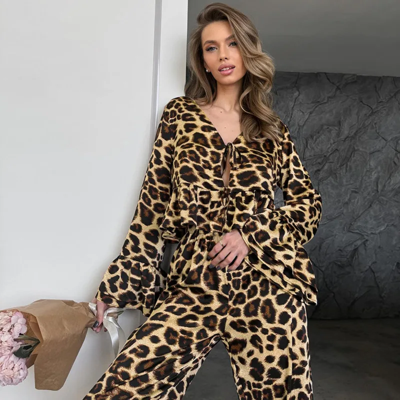 

Fashion Leopard Print Can Be Worn On Outerwear Casual Breathable Long Sleeved Pants With Lace Up Ice Silk Pajamas New Clothing