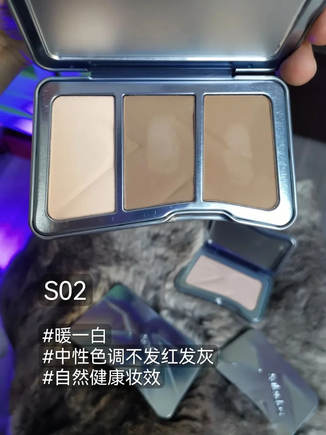 لوحة هايلايتر كاليدوس غير اللامعة لتسليط الضوء على كونتور أحمر الخدود الكوري ولوحة هايلايتر