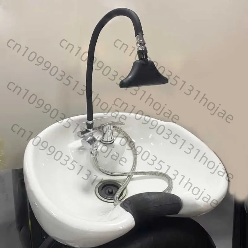 

High End Beauty, Hairdressing, Hair Washing, Massage, Hair Salon, Flushing New Style