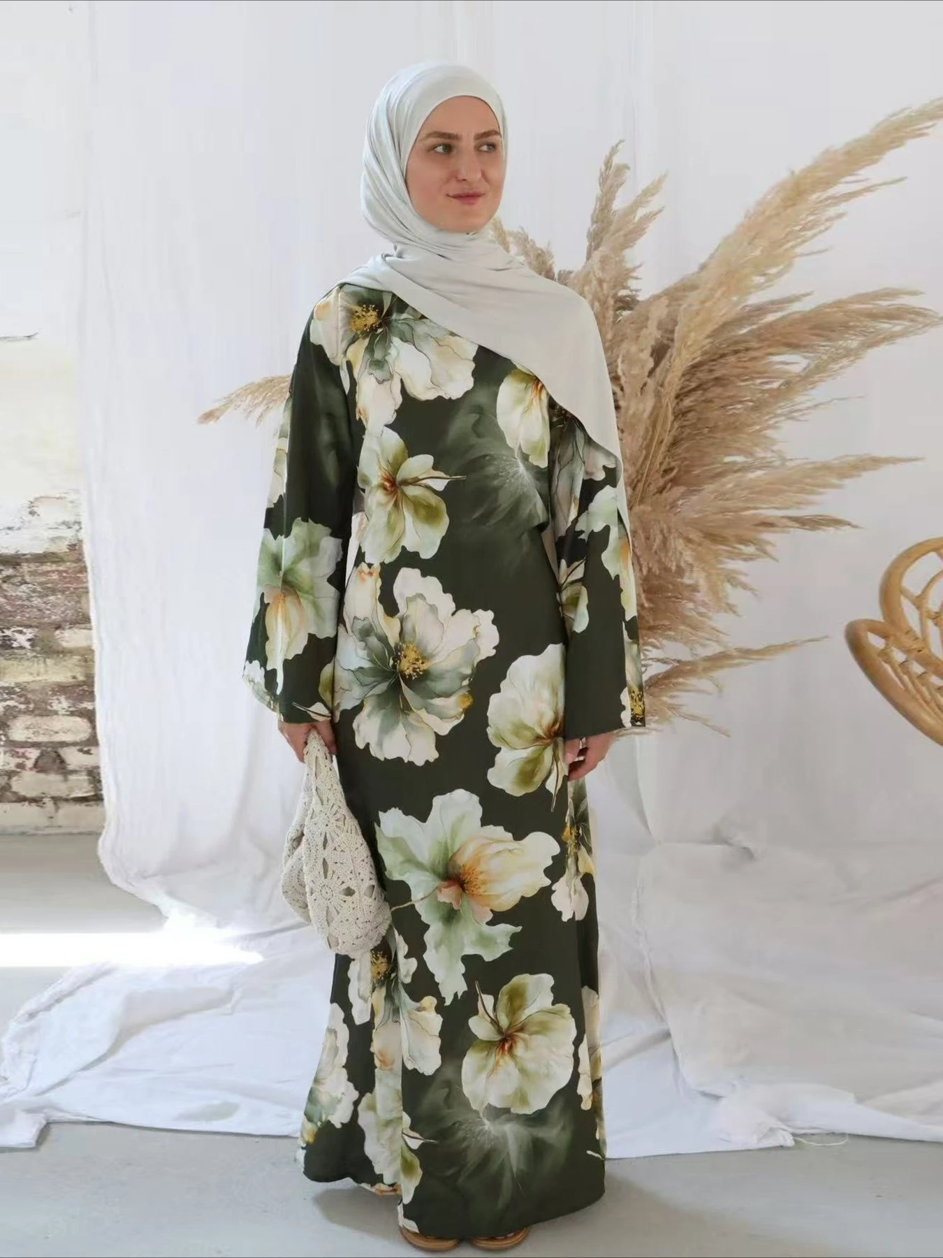 

Женское платье Абая с цветком Дубая, арабский принт Msulim Eid Jalabiya Ramadan Vestidos Largos Islam, длинный халат с расклешенными рукавами, Марокко 2025