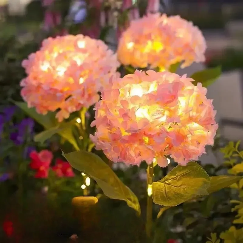 1pc Luci di ortensia a LED ad energia solare Luce esterna impermeabile per percorso Cortile Patio Cortile Giardino Ambiente Luci ornamentali