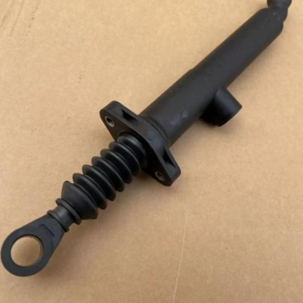 

Chassis Components Clutch Master Cylinder Pump Truck Logistics Vehicle Parts Black Metal Accessories for Mercedes-Benz 3341 4141