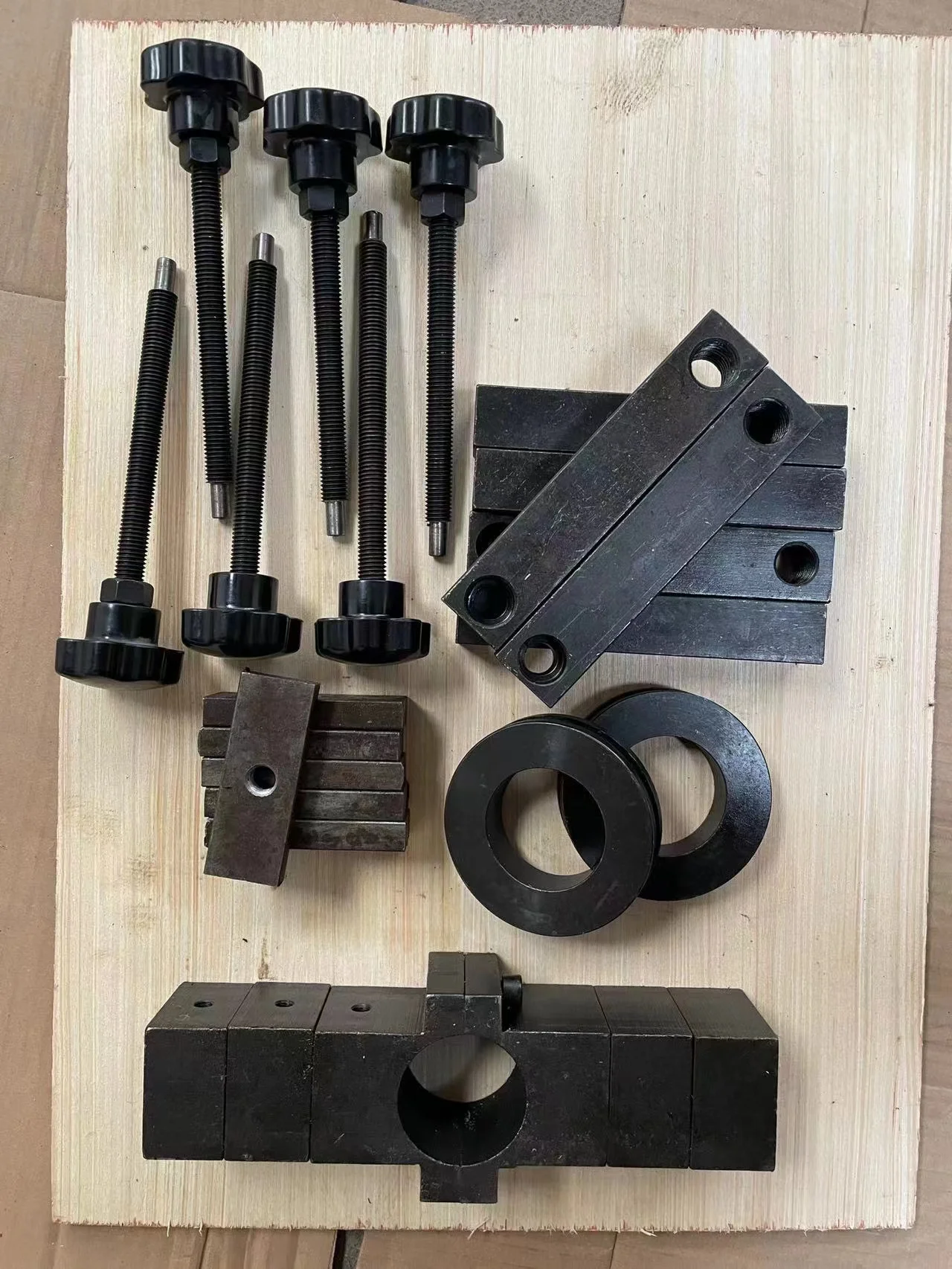 Strumenti automatici per saldatrici di alesatura e alesatura portatili CNC in vendita