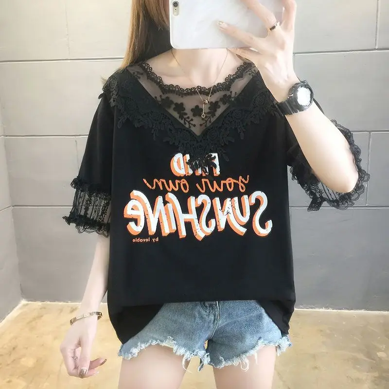 Short Sleeve Loose Korean Lace Graphic T Shirt Aesthetic Fashion Women\'s T-shirt for Summer Tops Casual Clothes Pulovers V-Neck