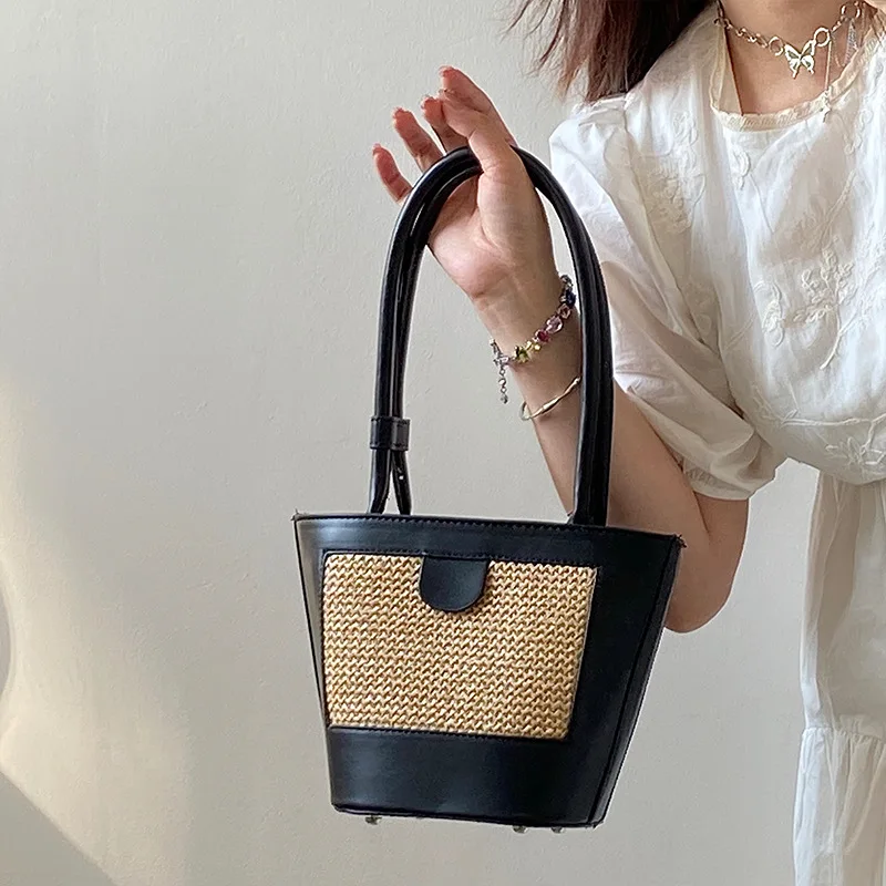 Casual Women's Straw Woven Shoulder Bags for Women 2024 Korean Fashion Handmade Bucket Handbags Summer Beach Underarm Bags