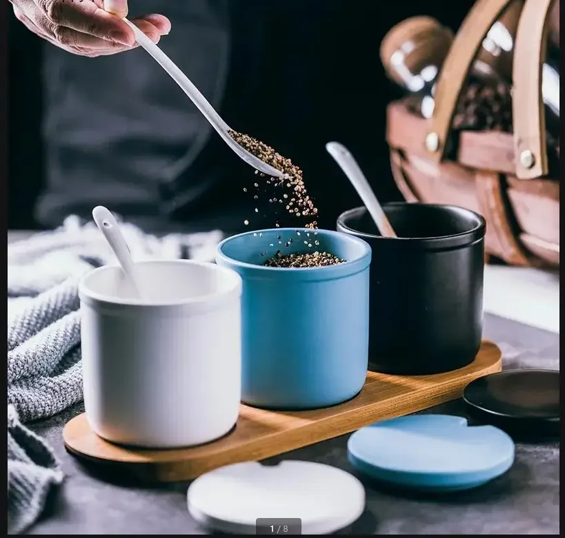 

Ceramics Spice Jar Three-piece Set Home Kitchen Supplies Spice Container Salt Shaker Seasoning Box Condiment Box Seasoning Jar