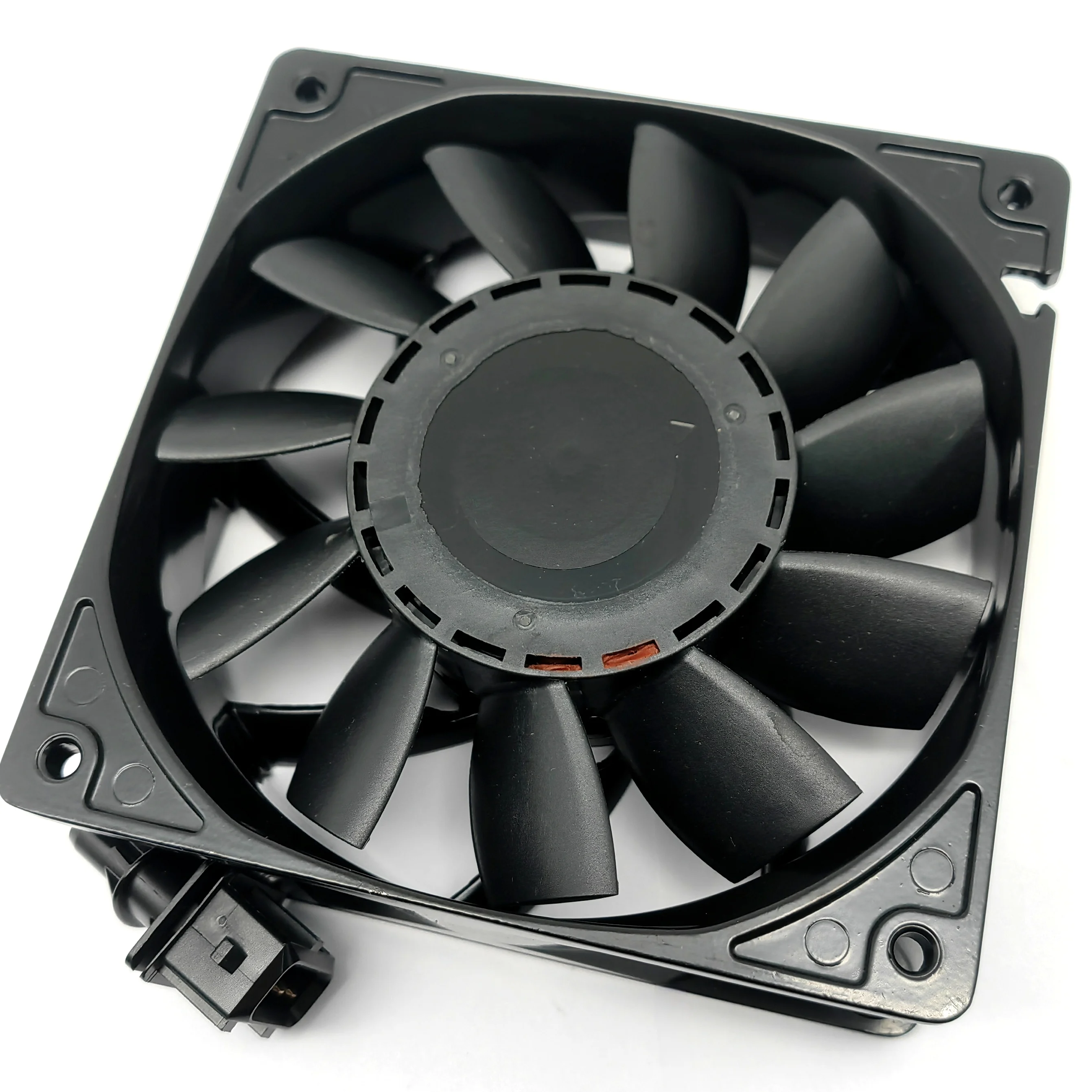 

Высококачественный сменный вентилятор охлаждения двигателя/радиатора для погрузчика Linde - совместим с OEM 7918911719