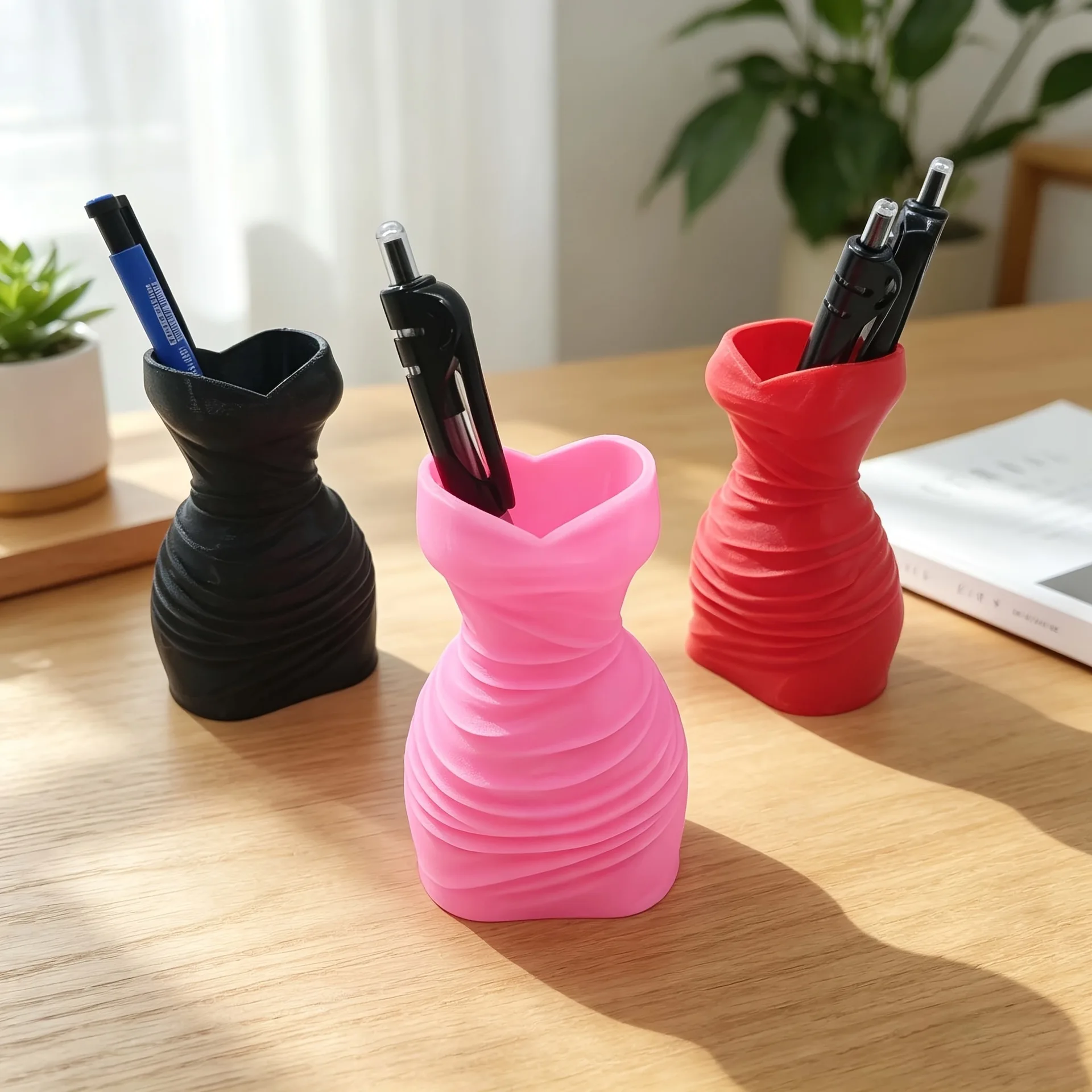 New Creative Desktop Storage Plastic Multifunctional Pen Holder Office Desk Supplies Simple And Fresh Stationery