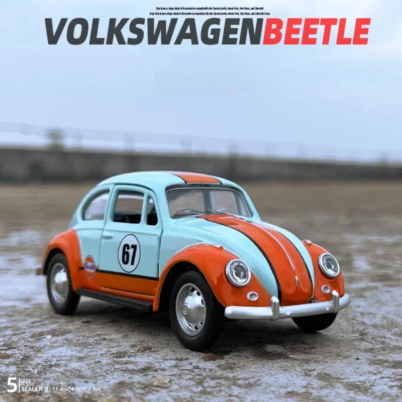 CCA Simulation 1:36 Volkswagen 1967 Classic Beetle Car Model with Acrylic Display Cover Collection Miniature Voiture Boy Car Toy