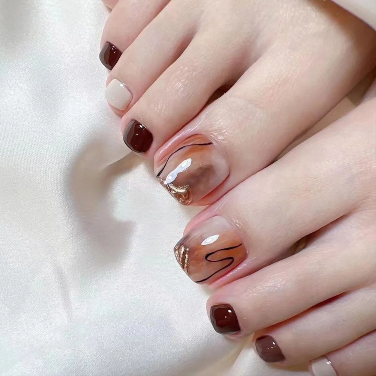 Beige Coffee Smudging Glossy False Toenails Full Cover Square Artificial Nail Tips for Women and Girl Nail Salon