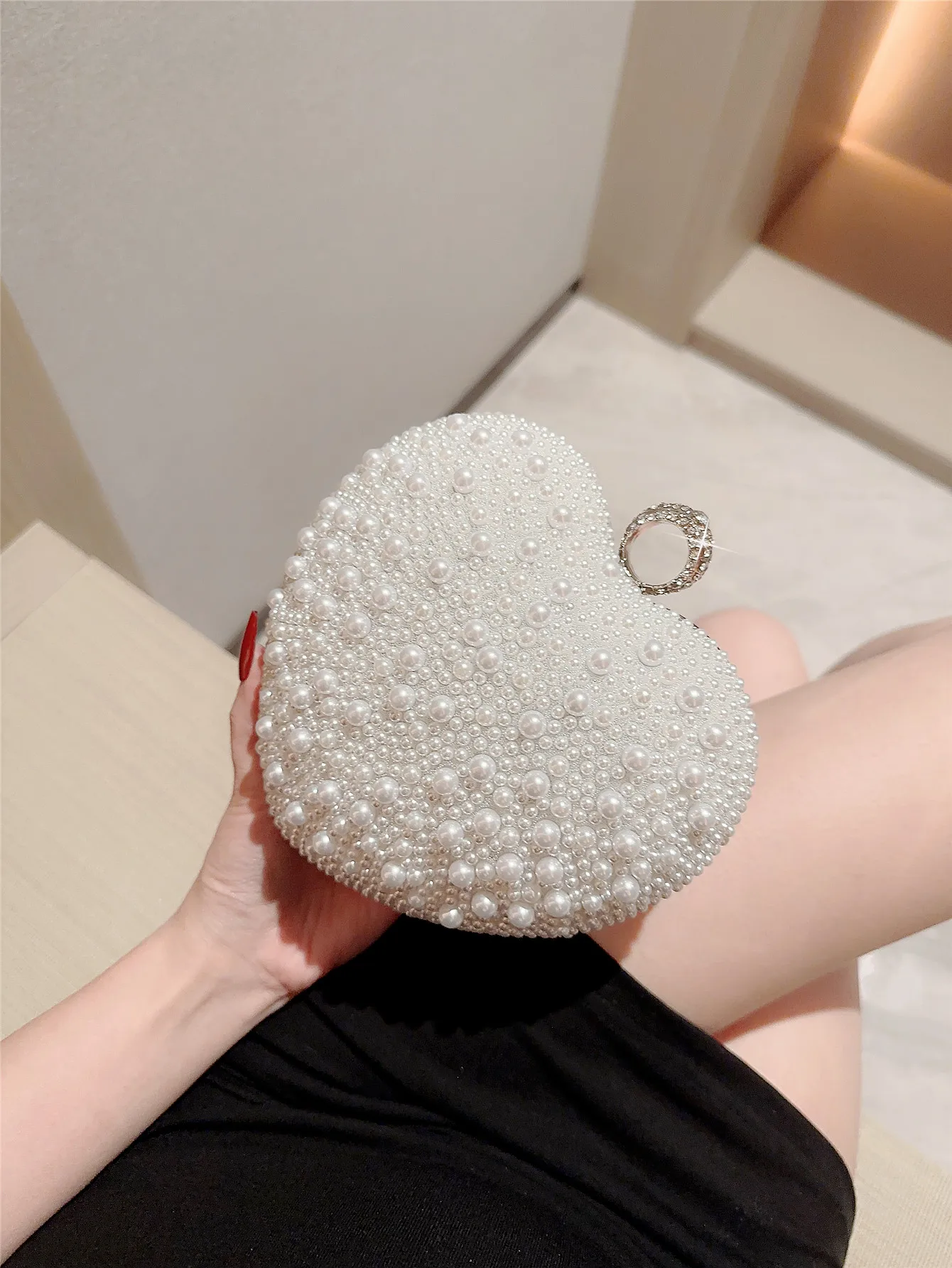 New Pearl Evening Bag Love Clutch Chain Bag Matching Cheongsam Evening Party Bag Banquet Bag Wedding Dress Bag