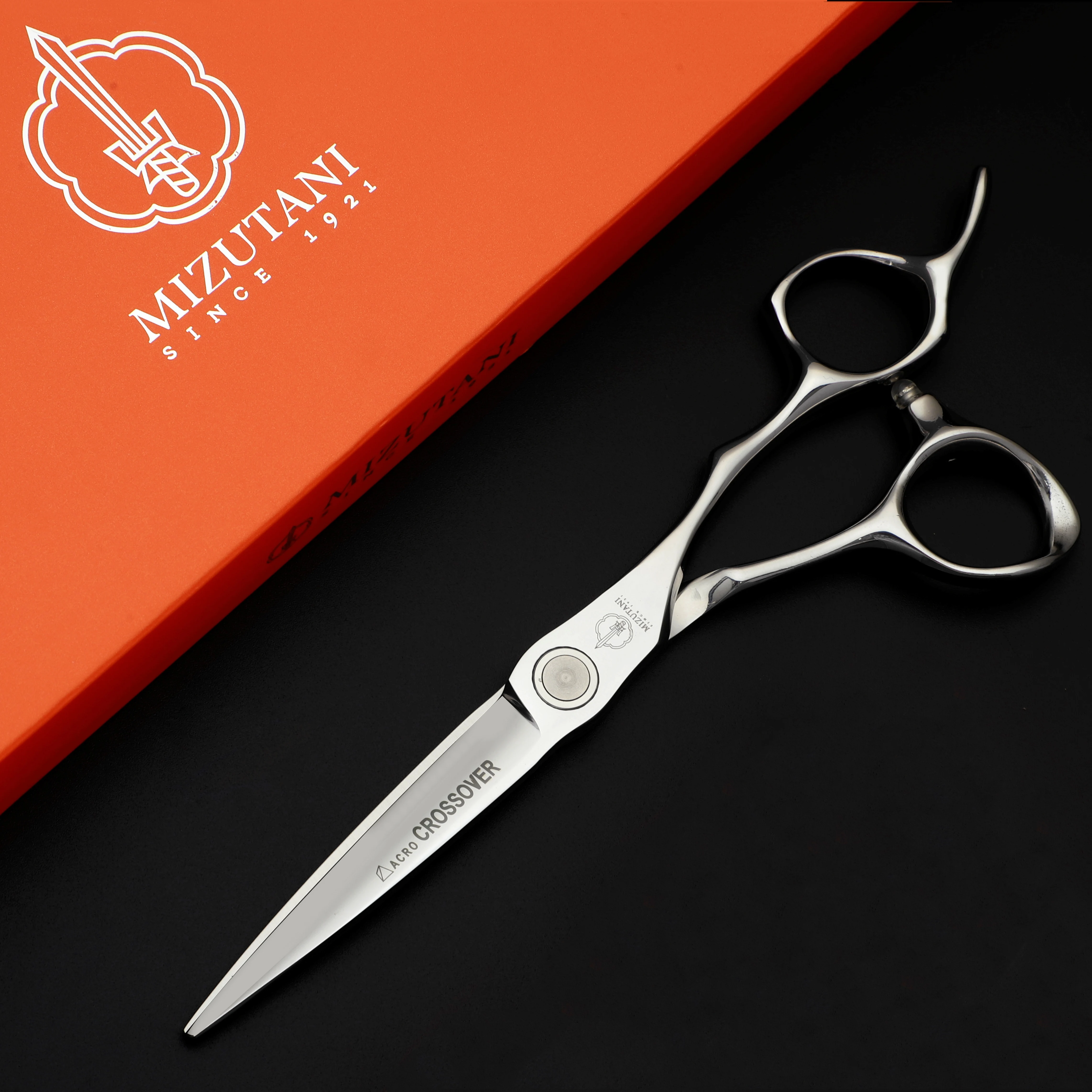 MIZUTANI barber scissors 6.7inch VG10 material hair scissors CNC technology sharp and wear-resistant Barber professional scissor