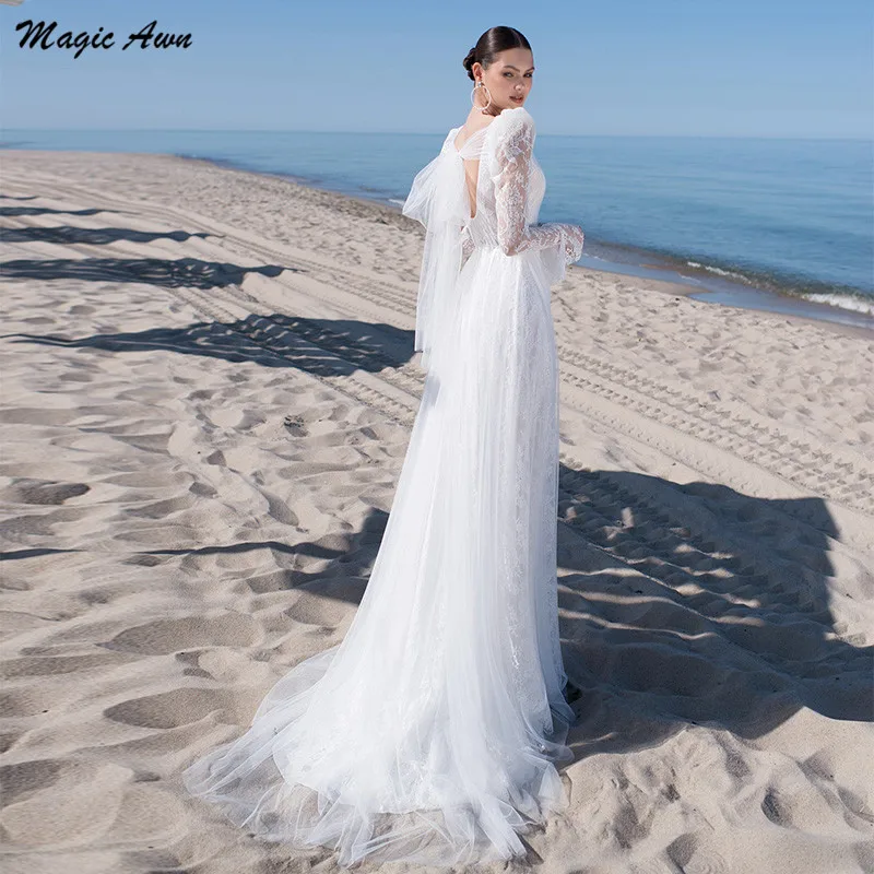 

Magic Awn Beach Wedding Dresses Side Split Lace Appliques Illusion Soft Tulle White Boho Bridal Gowns Long Sleeves Vestidos