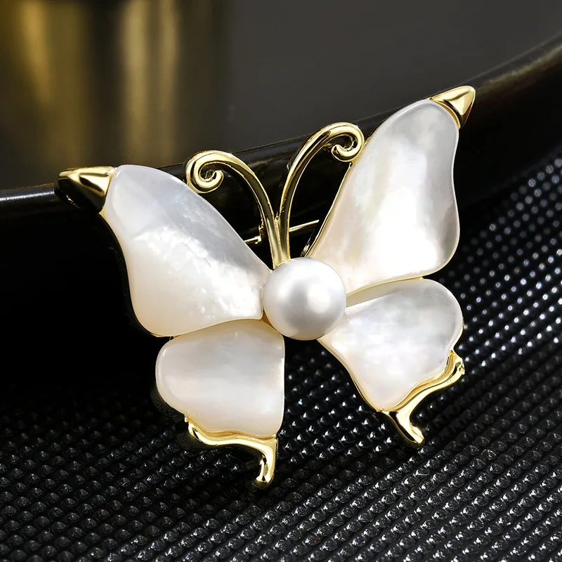 Chinese Style Mother Of Pearl Freshwater Pearl Butterfly Brooch Lucky Auspicious Luxury Pin For Women Suit Scarf Daily Wear Gift