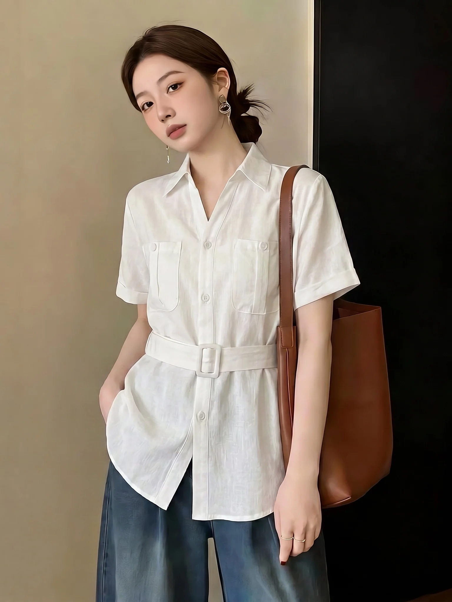

Elegant V-Neck Short Sleeve Shirt Women's plus Size Midi Waist-Cinching Top Korean Style Commute Fashion Loose Fit