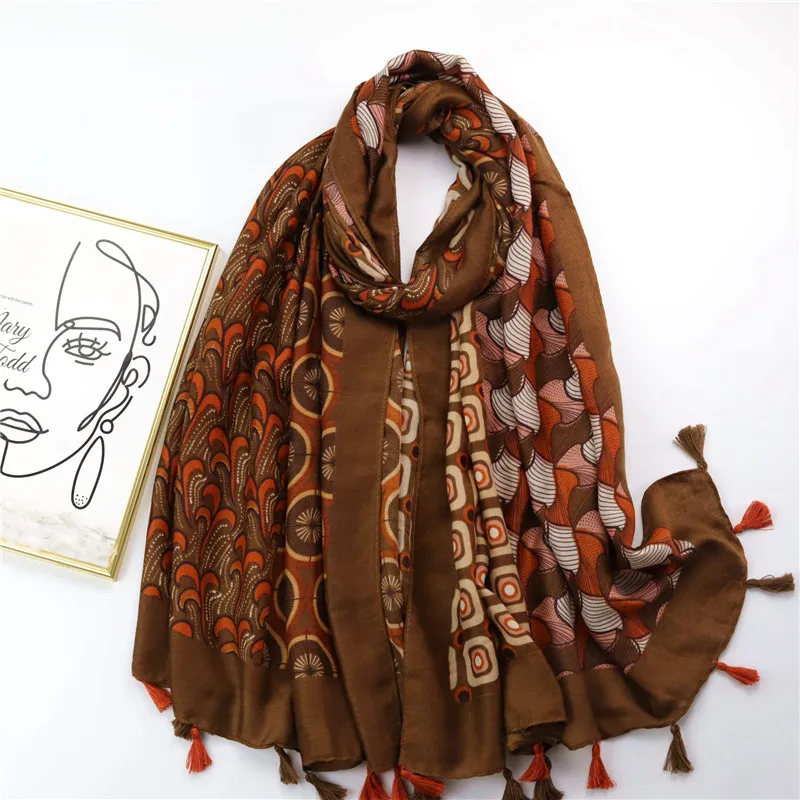 Autumn Women Tassel Viscose Scarf Bohemian Floral Cotton Hijab Shawls and Wraps Foulard Echarpe Bufandas Muslim Sjaal 180*90Cm