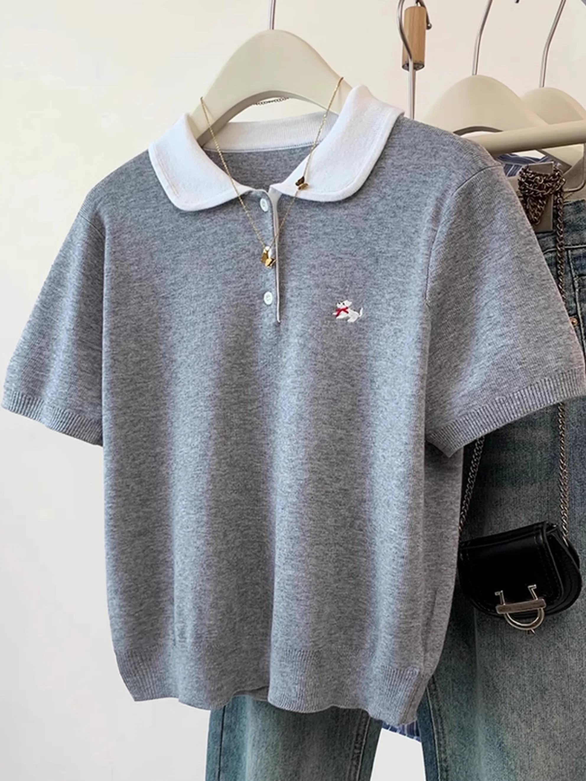 فضفاض محبوك الصيف جديد Sle المرأة البلوز زر ضفيرة المطرزة المرقعة تأثير التخسيس هنري طوق ort Sve