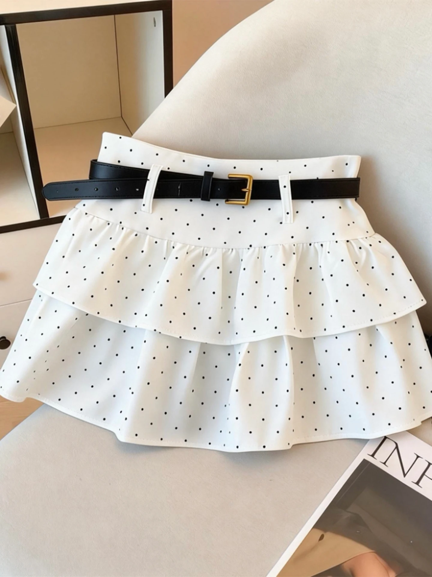 甘い水玉模様のフリル裾aラインミニスカート-レディース-春用-薄手セクシーガール-バレエスタイル-ホワイトケーキスカート-通勤用