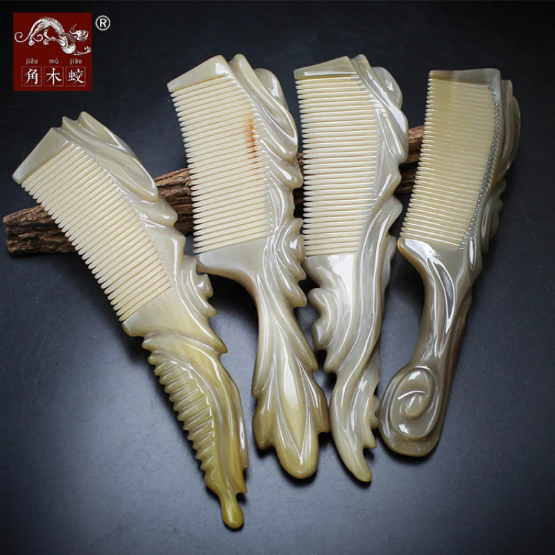 

Расческа для массажа из рога яка, резная, для ухода за волосами