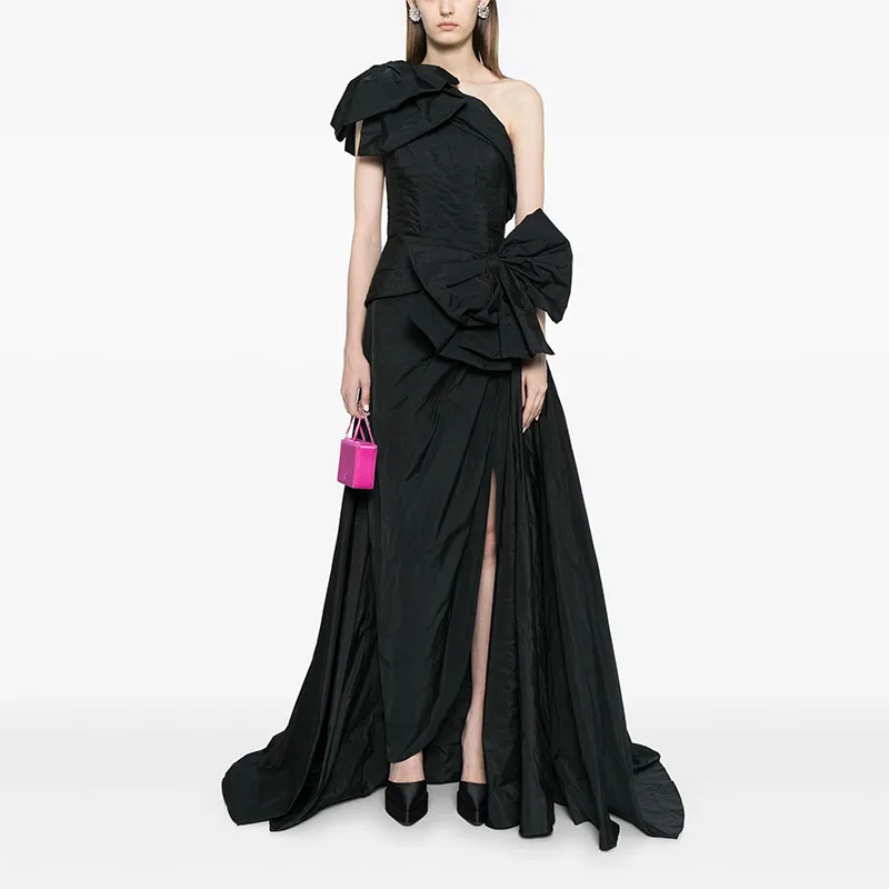 

Elegant Black One Shoulder Taffeta Evening Dress Sleeveless Bow Draped Prom Dress Customize Special Occasions 2024