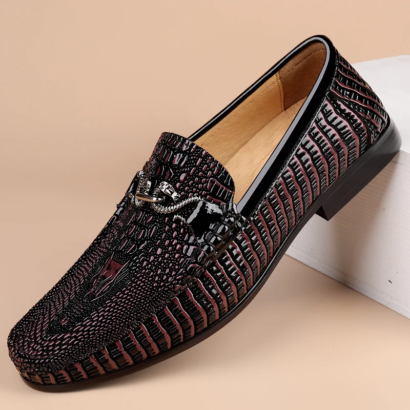 Crocodile Pattern Mens Loafers Genuine Leather Casual Shoes Men Slip-On Shoes Lightweight Man Driving Flat Fashion New Mocasines