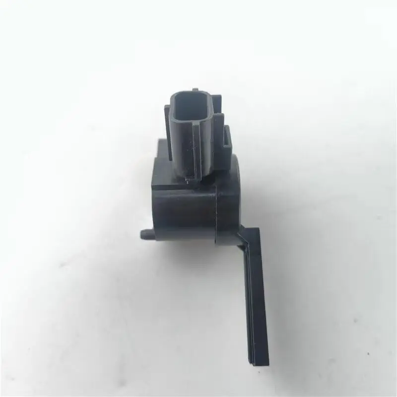 Auto parts High quality Brake Light Switch  For Roewe I5 I6 ER6 RX5 MARVEL MG ZS GS OEM:10191400