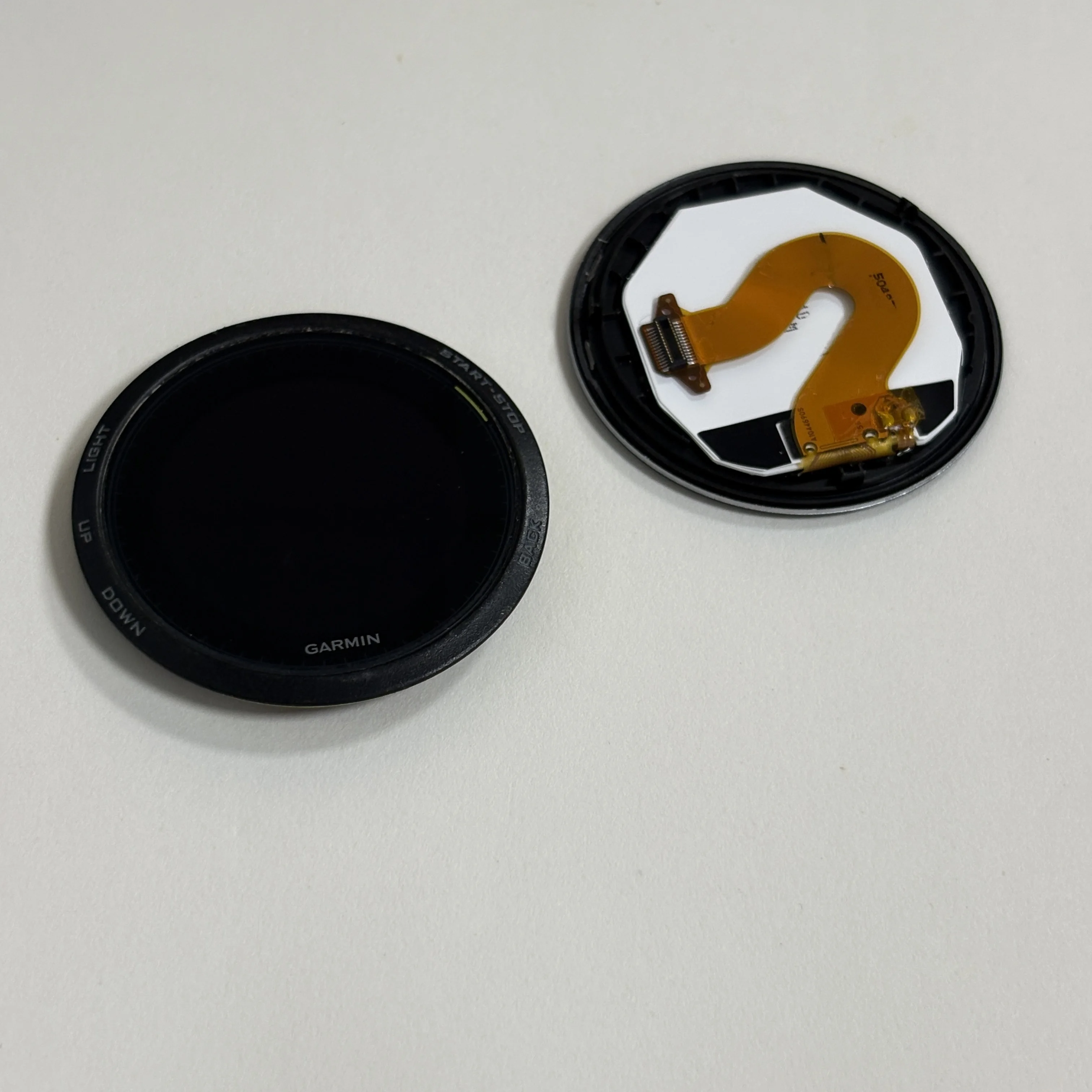 For Garmin Forerunner 935 Forerunner 945 Display Screen With Glass Panel LCD Repair Parts (Optional)