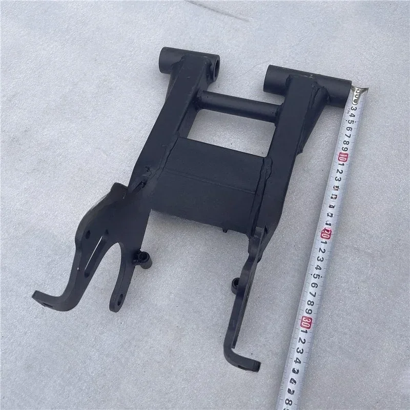 Four-wheel shockproof GY6 beach accessories go-kart modification, Daniel chain transmission rear axle