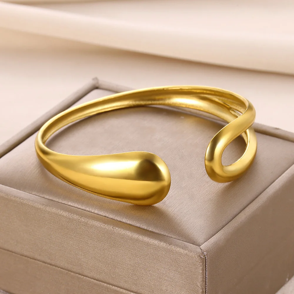 

Unique Geometric Cuff Bangle Stainless Steel Cool Friendship Modern Y2K Jewelry Simple Women Everyday Wear Wholesale Jewellery