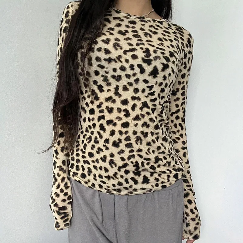 Nice Sexy Women Leopard T-shirt New Streetwear Fashion Long Sleeves O-Neck Casual Slim Tees Elegant Female Versatile Knitted Clo