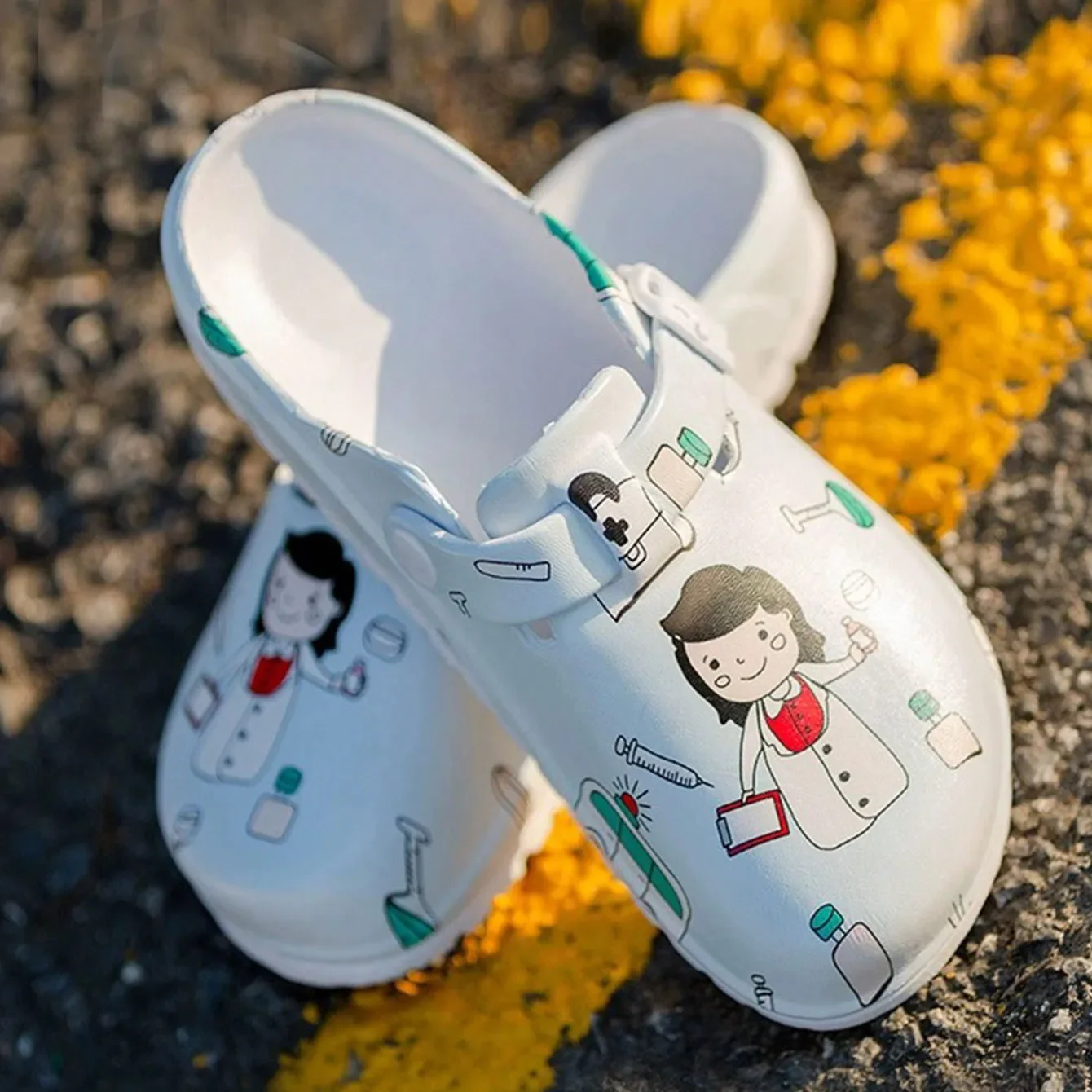 الأحذية الطبية إيفا عدم الانزلاق مختبر الطبيب قباقيب عدم الانزلاق ممرضة الشرائح الجراحية شاطئ عادية المرأة النعال العمل الداخلي #5