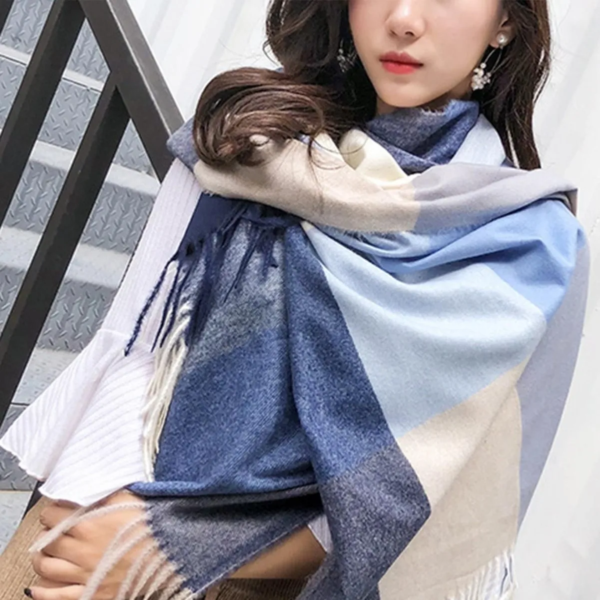 2026 Autumn and Winter Simple Women's Plaid Scarf Shawl European and American Thickened Warm Long Imitation Cashmere Scarf