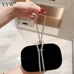 Bolso de mano de noche elegante para mujer, bolsa de terciopelo negro con cadena de diamantes de imitación, bolsos cruzados para fiesta y boda